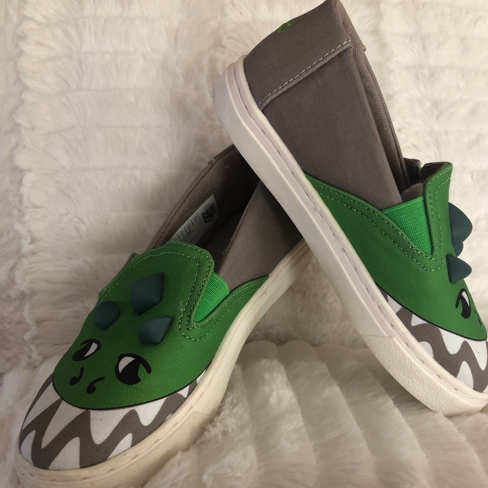 Tom’s Dinosaur toddler sneakers